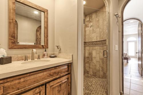 Apartment image 10