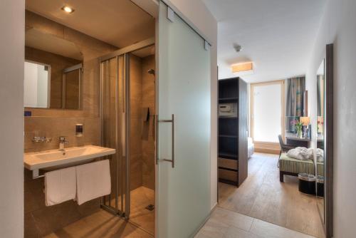 Single room, superior
