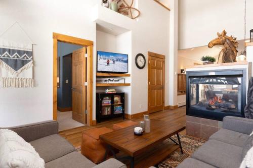 Mustang Ridge Retreat in Granby, USA