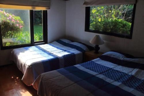Hermoso Jardín con casa de campo in Avándaro, Mexico