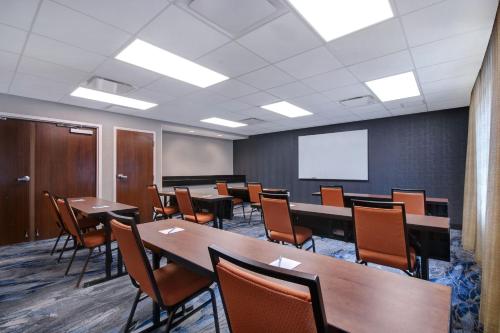 Fairfield by Marriott Inn & Suites Rochester West/Greece - 회의실/연회장