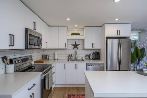 Boho Bliss - Just steps away from the Hospital in Prince George (BC)