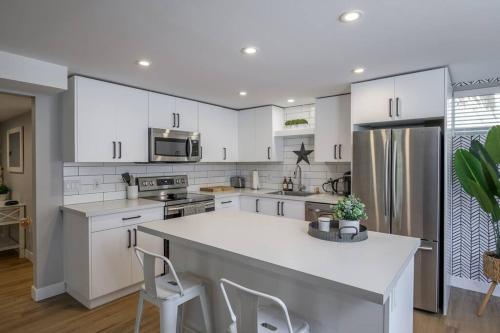 Boho Bliss - Just steps away from the Hospital in Prince George (BC)