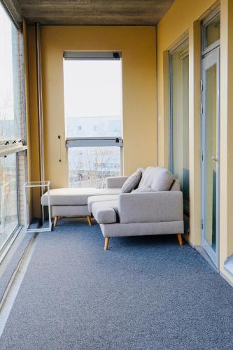 Balcony/terrace, Espoo Dwellings with Sauna, Parking in Nihtisilta