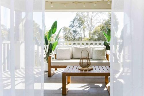 Bright & cosy 2 bed, 2 bath apartment, with pool — other in Unit 21, 7-9 Lloyd Street, Tweed Heads, 2486, Australia