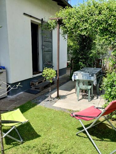 Holiday home with garden for 4 5 people, Bergamo (fotografie 8)