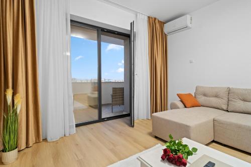 Apartments with Huge Balcony and City View - Tineretului Park Apartments with Huge Balcony and City View - Tineretului Park