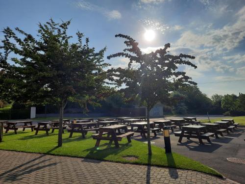 Kettles Country House Hotel - image 11