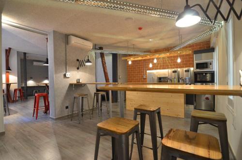 Far Home Atocha, Мадрид