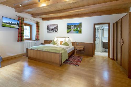 Double Room with Extra Bed