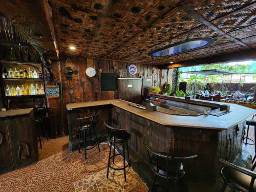 MB's Garden Inn MB's Garden Inn