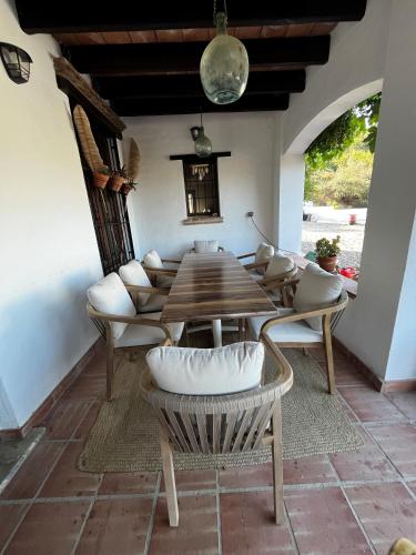 Luxury Wellness Villa with Pool Yoga Studio & Hammam for 14p & 40 min to Malaga city, Málaga (Foto 10)