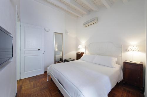 B&B Five Rooms - image 10
