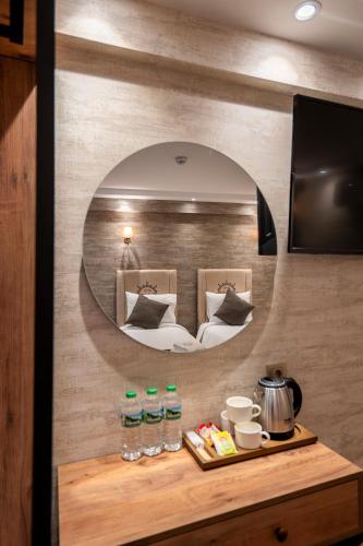 Standard Double or Twin Room image 2
