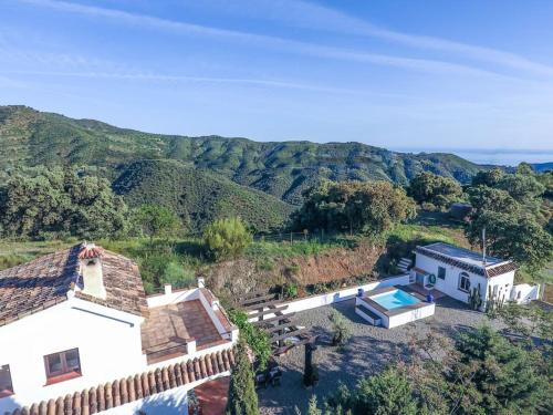Casa Cielo, Luxury Holiday Home in Málaga Natural Park (Casa Cielo, Luxury Holiday Home in Malaga Natural Park) in Montes de Malaga