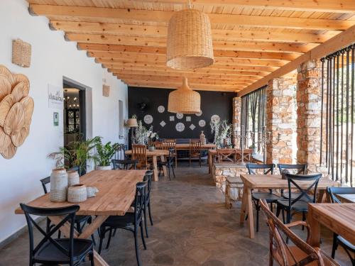 Parosland Hotel - image 12