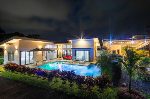 Villa Graceland - Arenal Volcano View, Fortuna