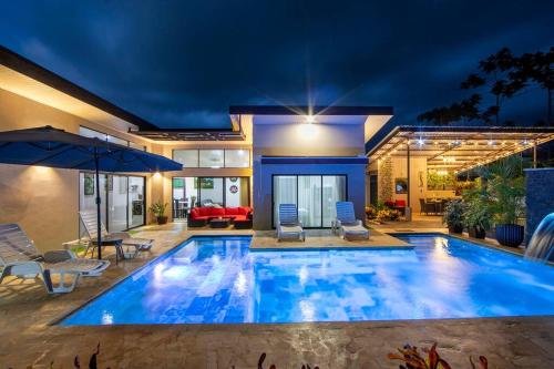 Villa Graceland - Arenal Volcano View, Fortuna (photo 6)