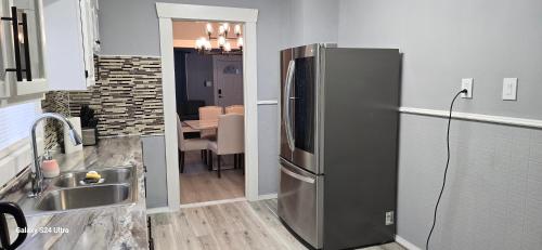 3 Bedroom House in Schenectady, USA