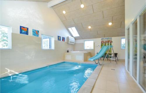 Swimming pool, Amazing Home In Ebeltoft With Sauna in Ebeltoft