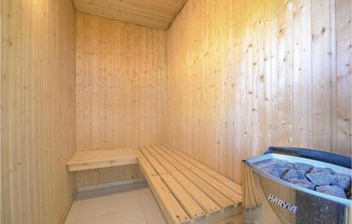 Bathroom, Amazing Home In Ebeltoft With Sauna in Ebeltoft