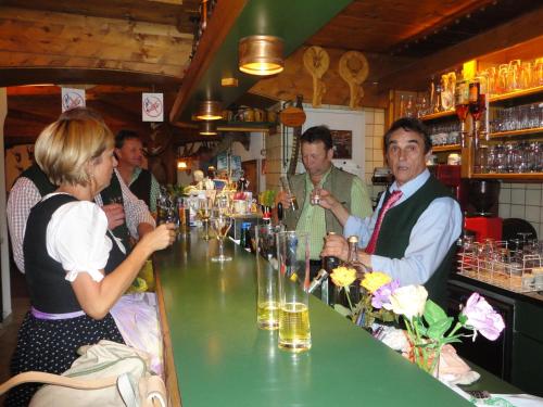 Landgasthof Hubertusstubn - image 3