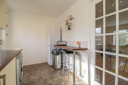 Kitchen, Lena House near Celtic Park