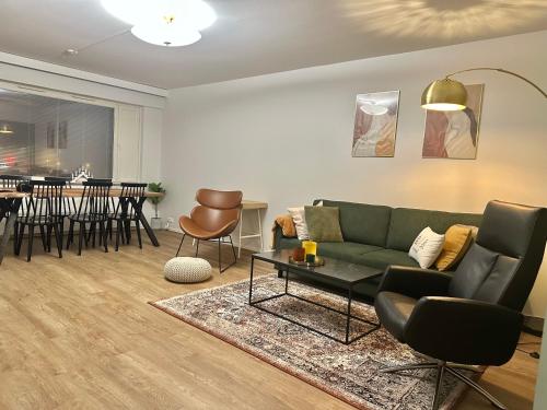 Aurora City View Suite 4