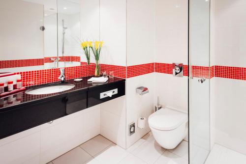 OREA Hotel Angelo Praha Room Type - Executive Suite and Free Access to Executive Lounge
