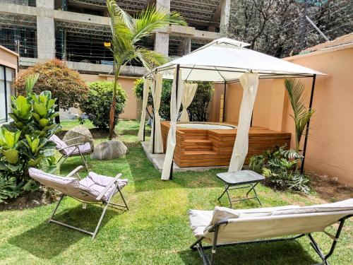 Villa Bamboo Oasis