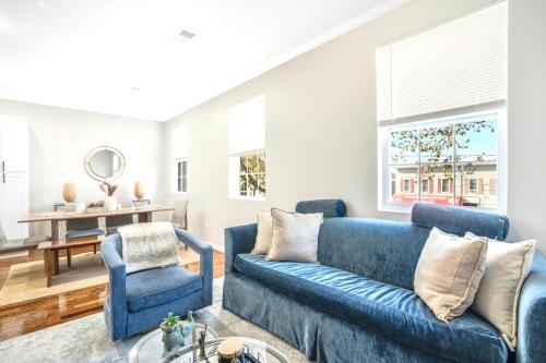 Boho Luxe Getaway 20 Min to NYC in Jersey City in Union City, USA