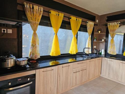 Très belle villa avec piscine (Tres belle villa avec piscine) in Foulpointe