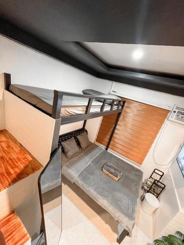 Lee's Transient Unit 2 in Digos