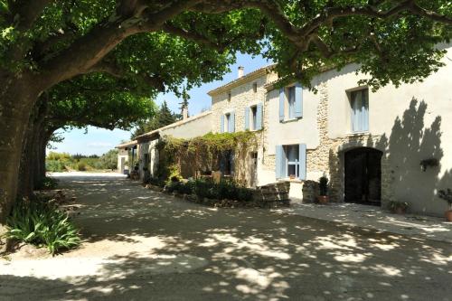 Le Mas Terre des Anges chambre d'hôte Sarrians