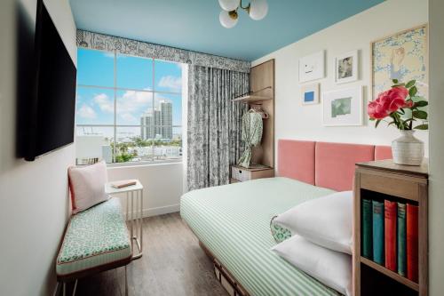 room detail thumbnail 0