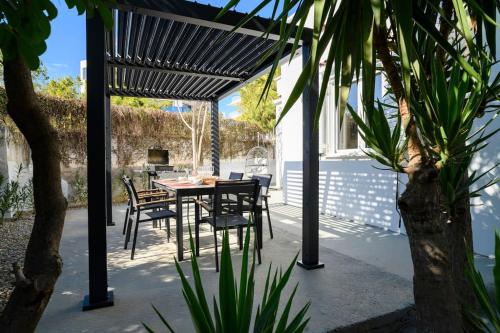 Seclusion, Privacy and 2 bedroom Luxury in Glyfada, Athen (Foto 7)