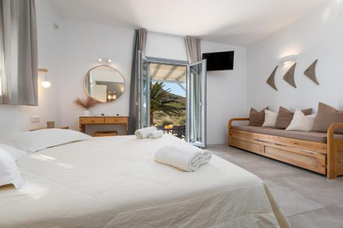 Family Studio with Sea View room in Anemones Studios & Suites - Onar Hotels Collection
