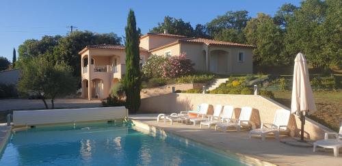 Le MAS DISON gîte à louer Euzet