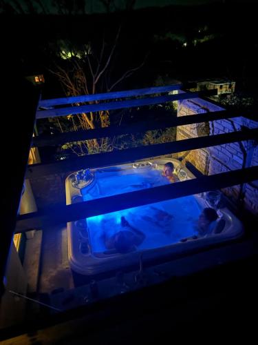 Kőlépcsős Vendégház (Kolepcsos Vendeghaz) in นยูล