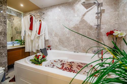 Lord Morgan & Exclusive Design Cihangir - image 8