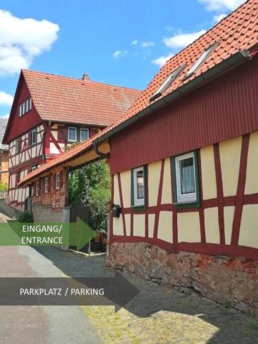 A szálláshely kívülről, Ferienhaus romantisches Cottage - 2 Schlafzimmer und 2 Bäder - auf historischer Hofreite (Ferienhaus romantisches Cottage - 2 Schlafzimmer und 2 Bader - auf historischer Hofreite) in Grundau