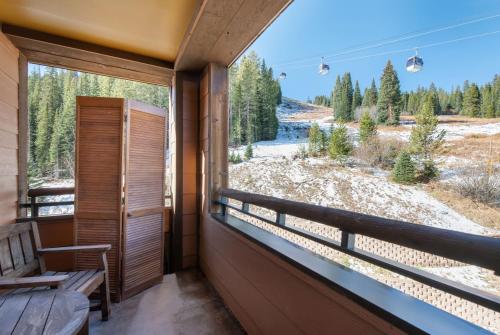 Zephyr Mountain Lodge, Condo - 3 Bedroom Select-Rated Condo 1609 condo image