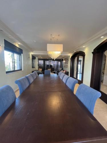 Miriam and Yehuda in West Mountainside