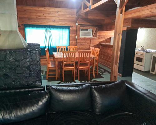 Cabañas UN LUGAR (Cabanas UN LUGAR) in Solar de los Molinos