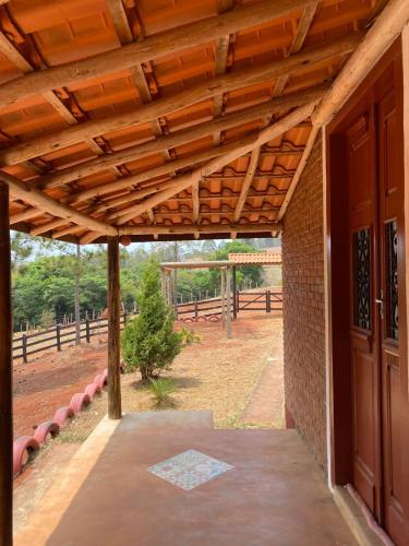 Sitio para relaxar com piscina e campo de areia in Cruzilia