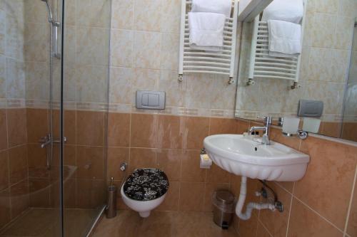 Element Suites - image 8