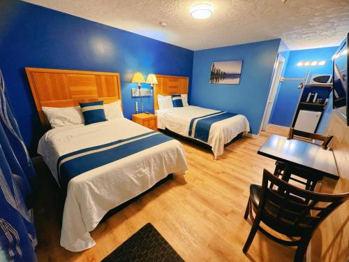 Harbour Light Motel