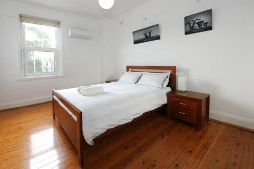 Newtown vibes with pool & parking