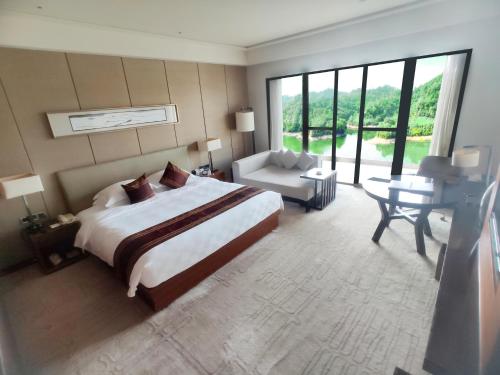 1 queen bed