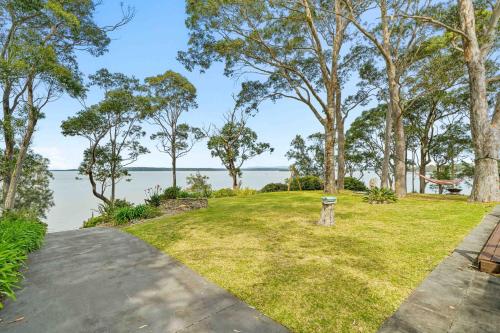 Jado on the Lake - Captains Quarters in St Georges Basin